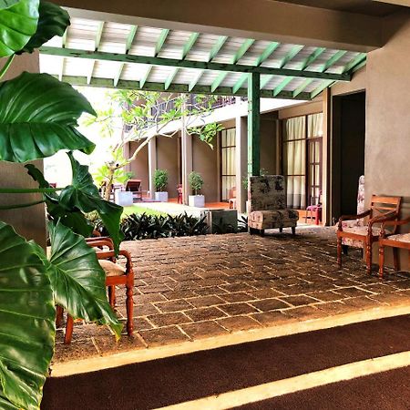 Hotel Waves By Tranquil Negombo Exterior foto
