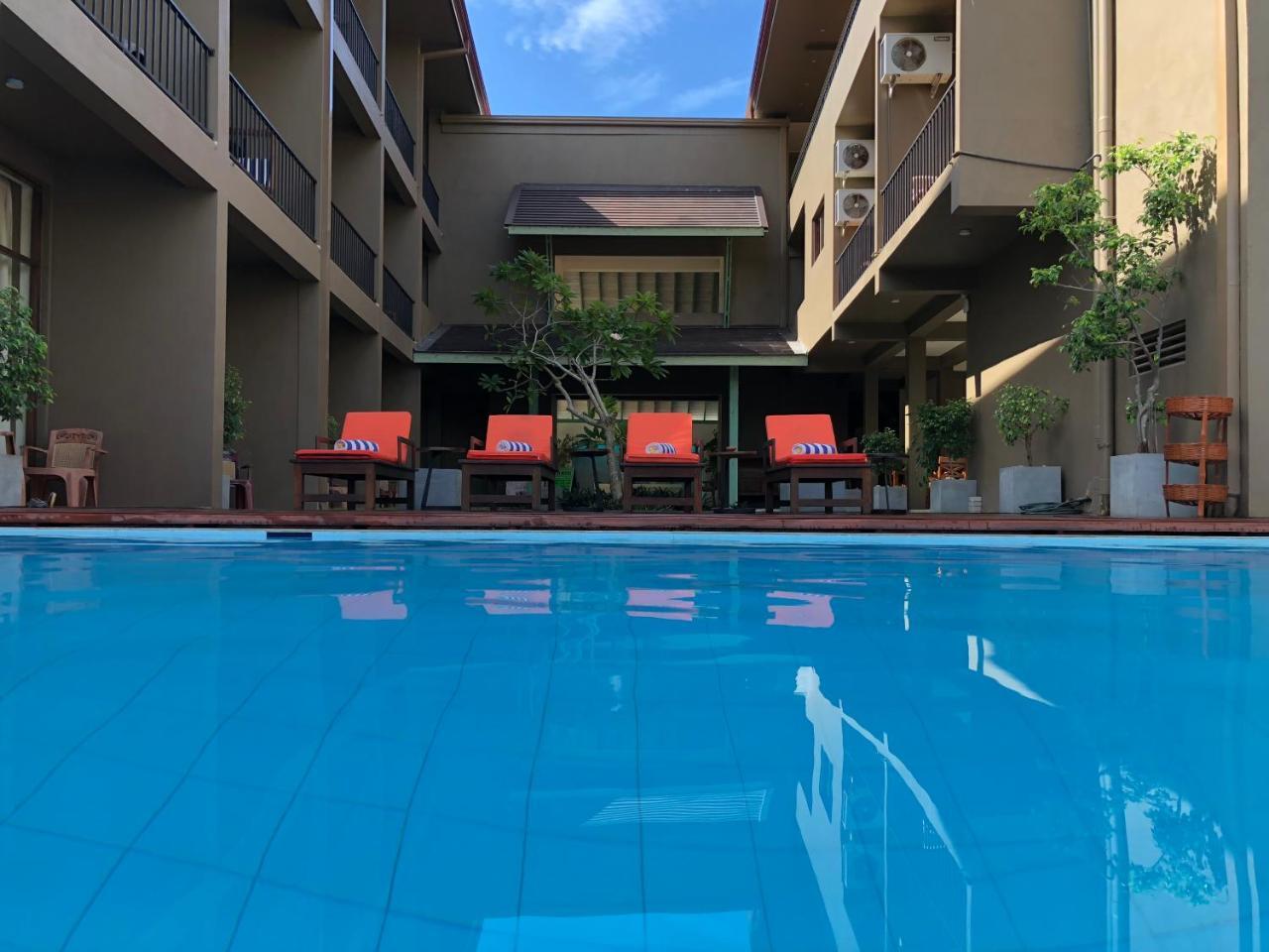 Hotel Waves By Tranquil Negombo Exterior foto
